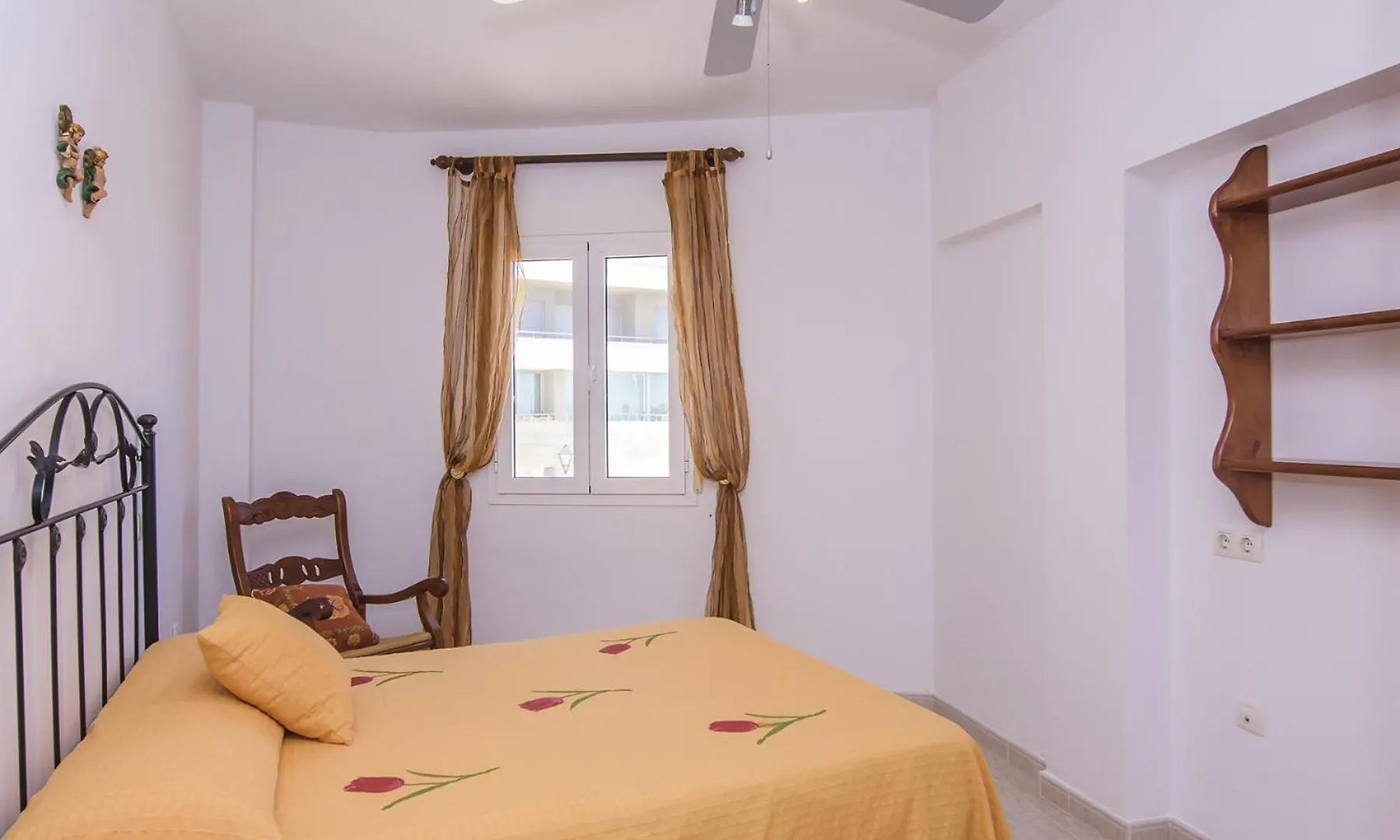 Апартаменты Duplex El Mirador Карбонерас